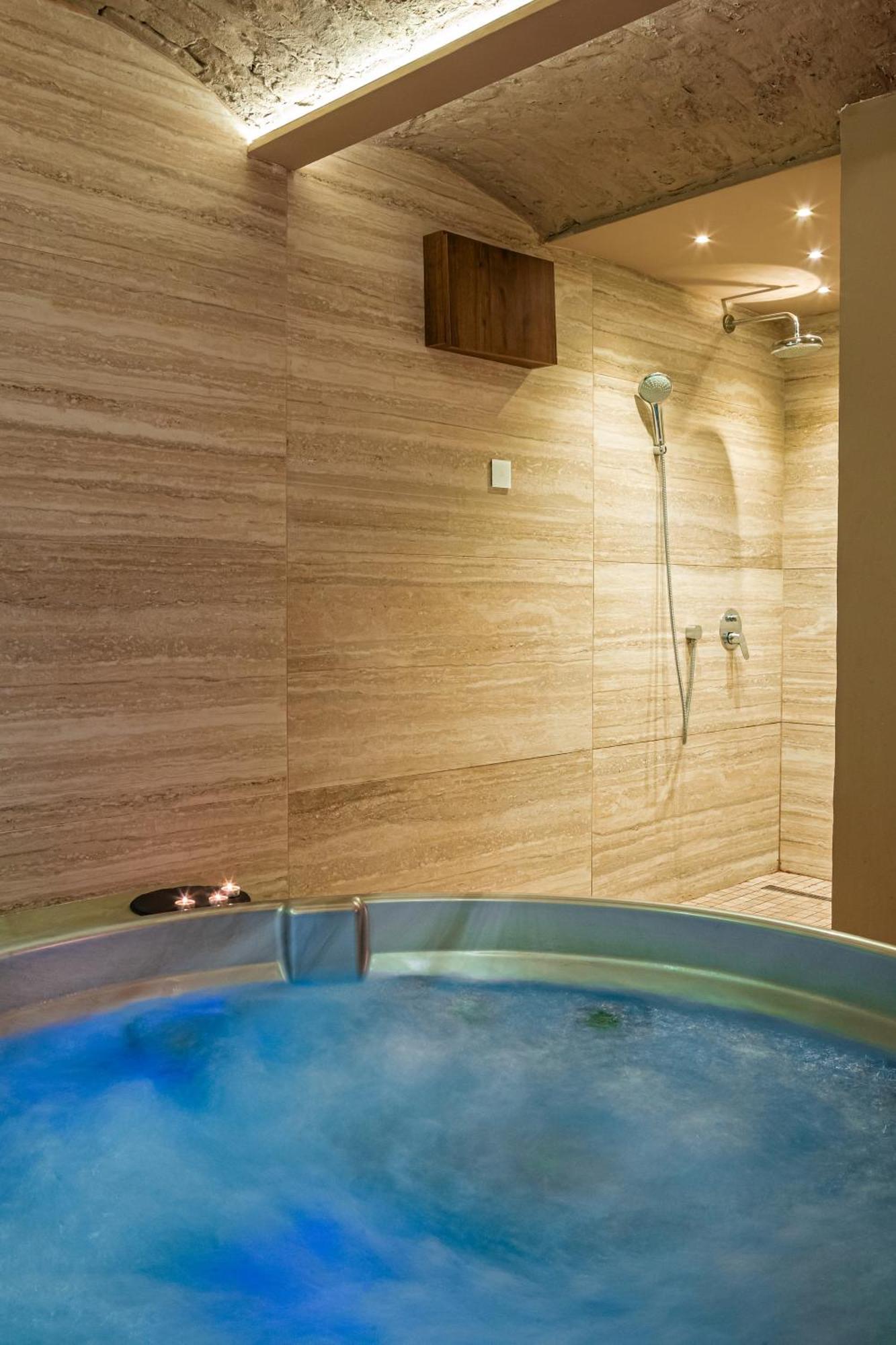 Venus Apartment With Jacuzzi And Sauna - City Center Belgrad Exterior foto