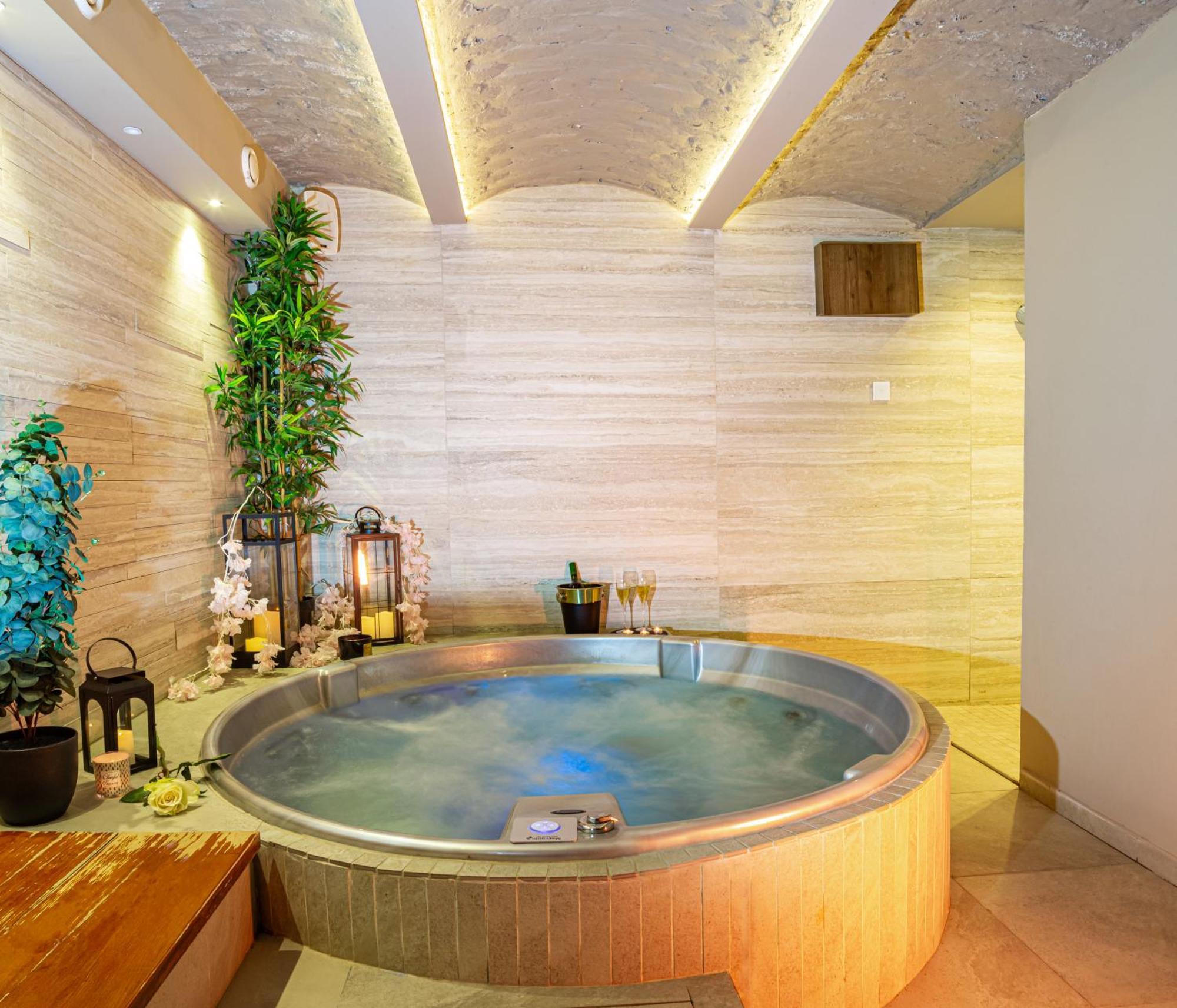 Venus Apartment With Jacuzzi And Sauna - City Center Belgrad Exterior foto